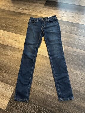 Levi's Women's Skinny Jeans in Dark Indigo